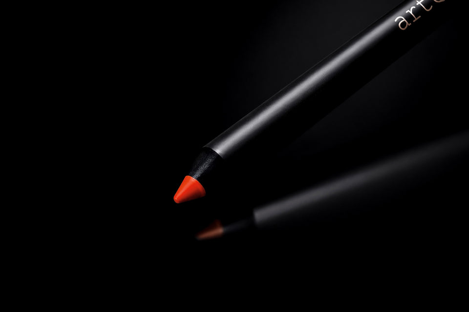 LE CRAYON DRAMATIQUE  LÈVRES